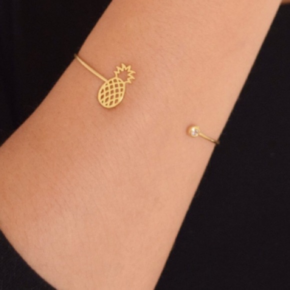Last one ❤️ Pineapple Cuff - Picture 2 of 4
